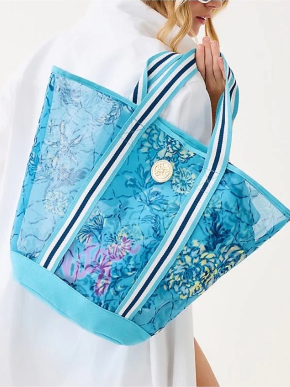 NWT Lilly Pulitzer Printed Blue Mesh Tote